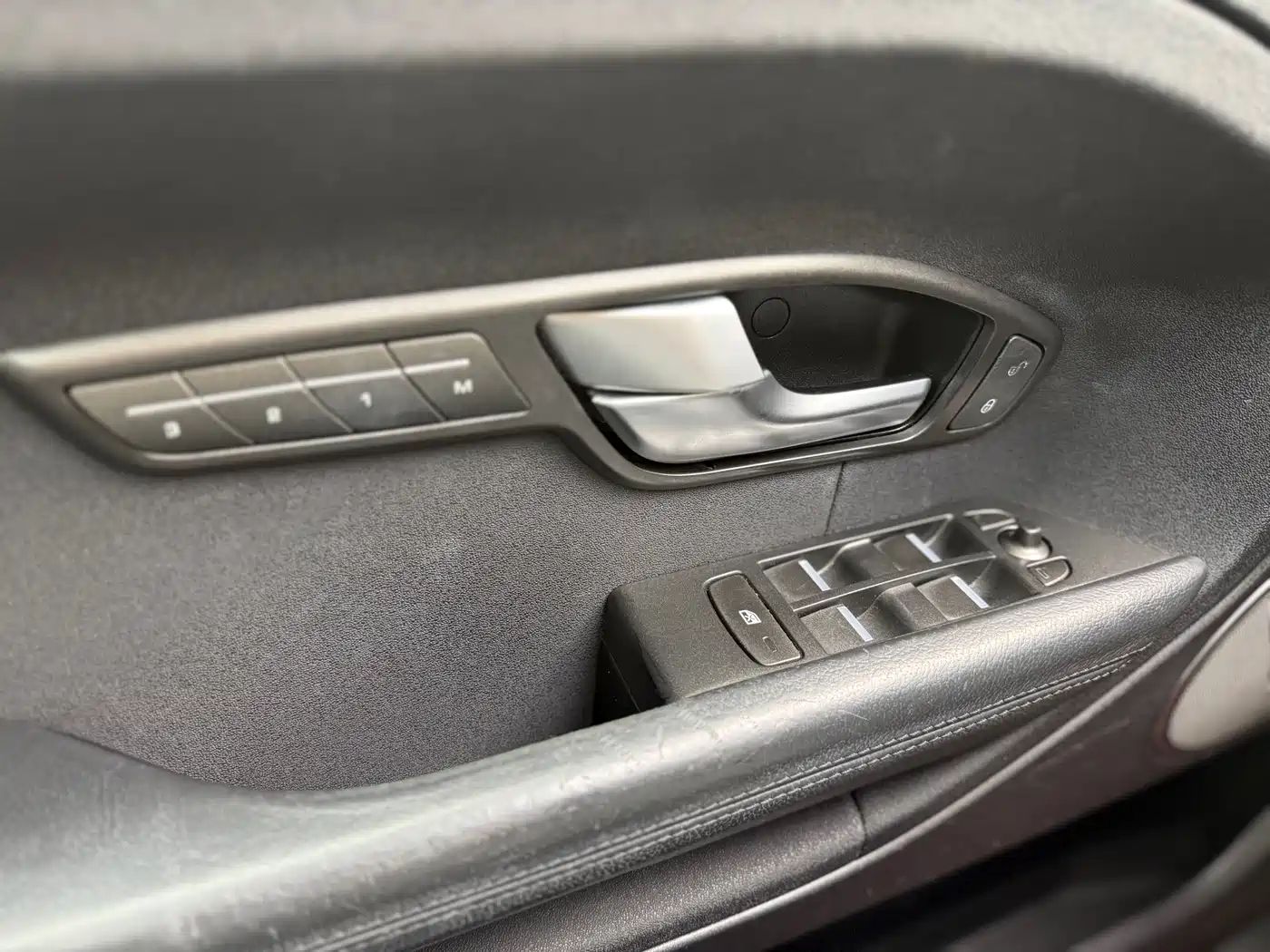 Photo 6 - Land Rover Range Rover Evoque