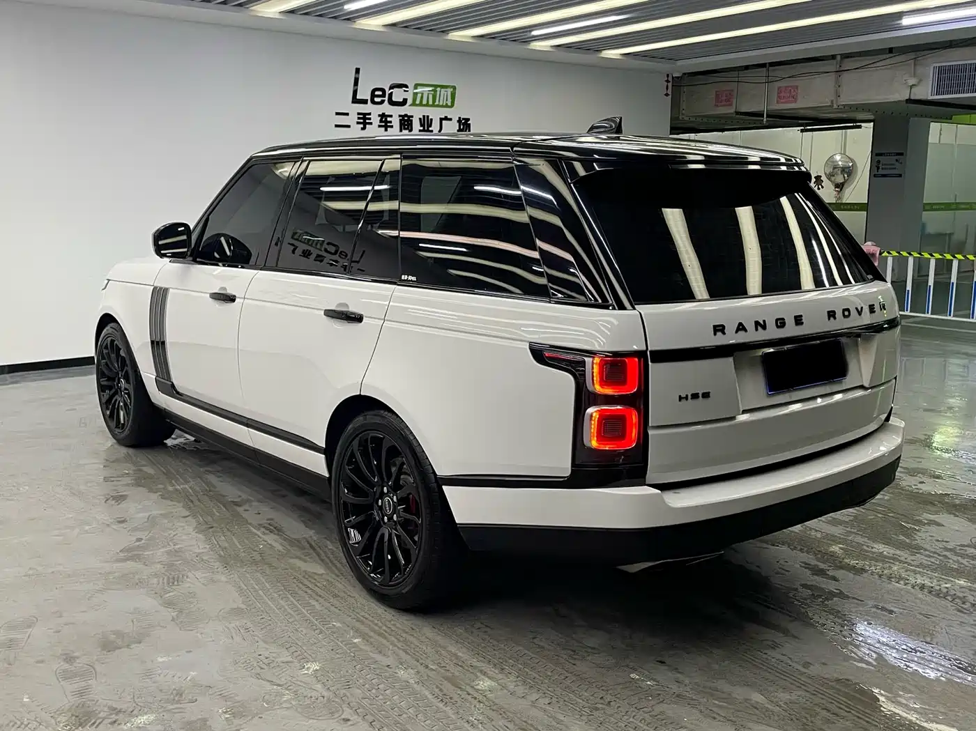 Land Rover Range Rover 2017 3.0 SC V6 Vogue фото 5