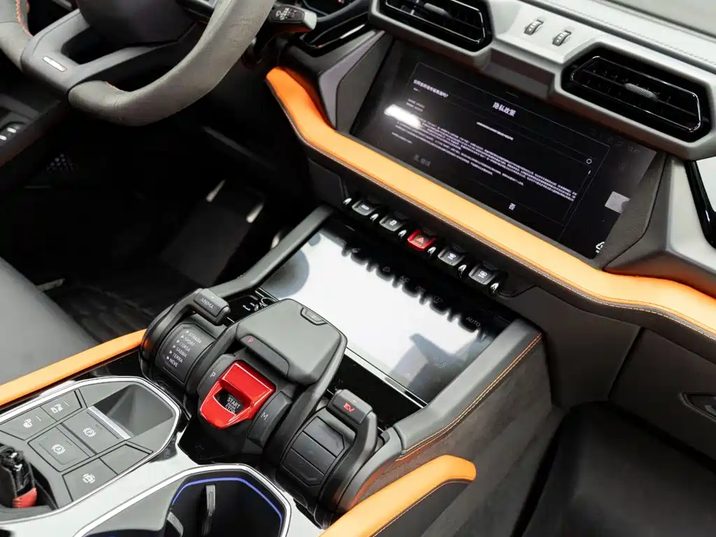Lamborghini Urus SE 2025 2025 4.0T Standard Edition