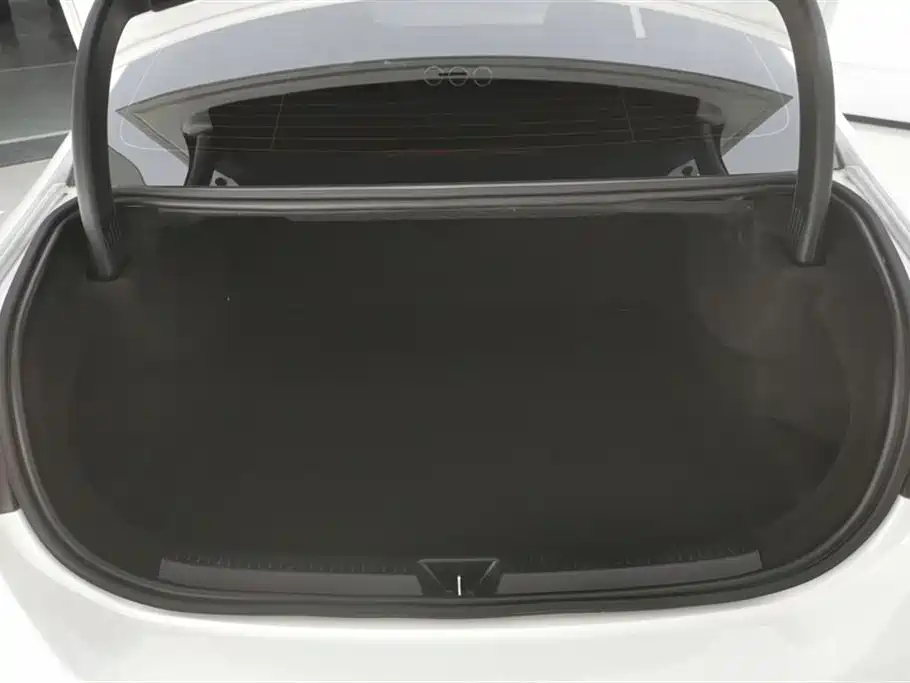 Mercedes-Benz A-Class 2022 Facelift II A 200 L Sport Sedan Fashion фото 4