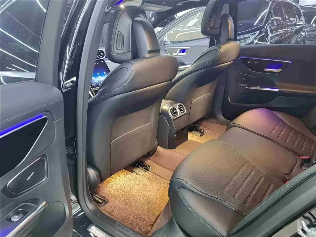 Mercedes-Benz C-Class 2022 C 200 L Sport Version фото 23