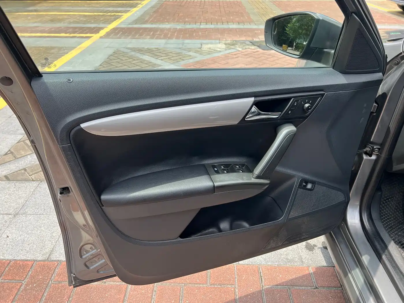 Volkswagen Lavida 2013 1.6L Automatic Trend Edition фото 14