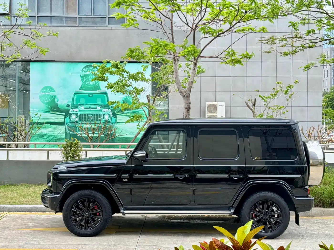 Mercedes-Benz G-Class 2022 G 500 фото 17