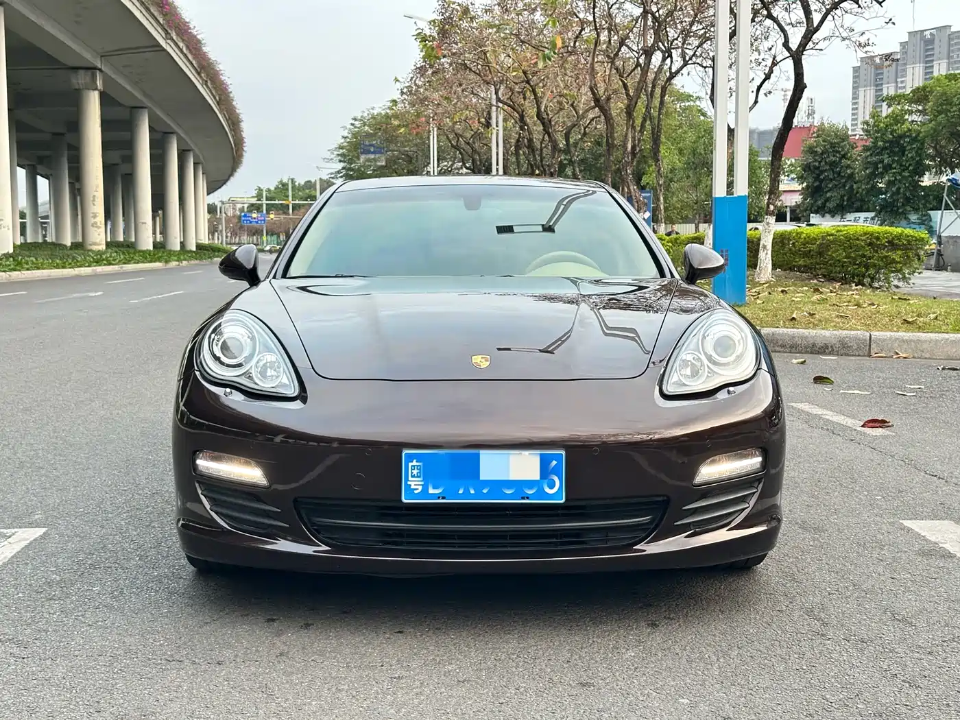 Porsche Panamera 2010 Panamera 3.6L фото 2