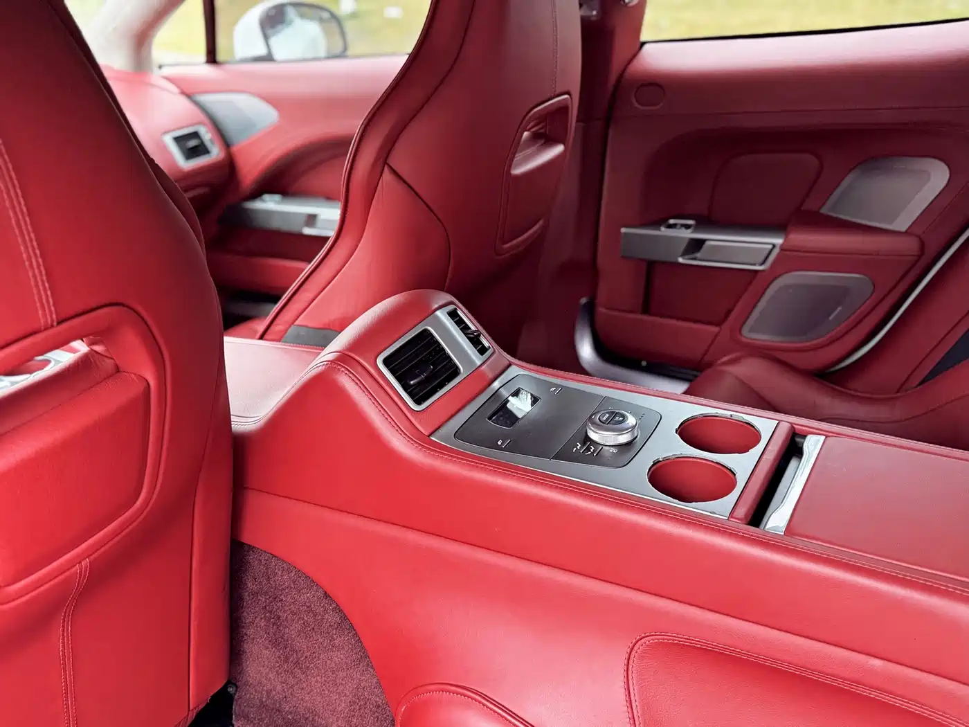 Aston Martin Rapide 2017 2016 6.0L S