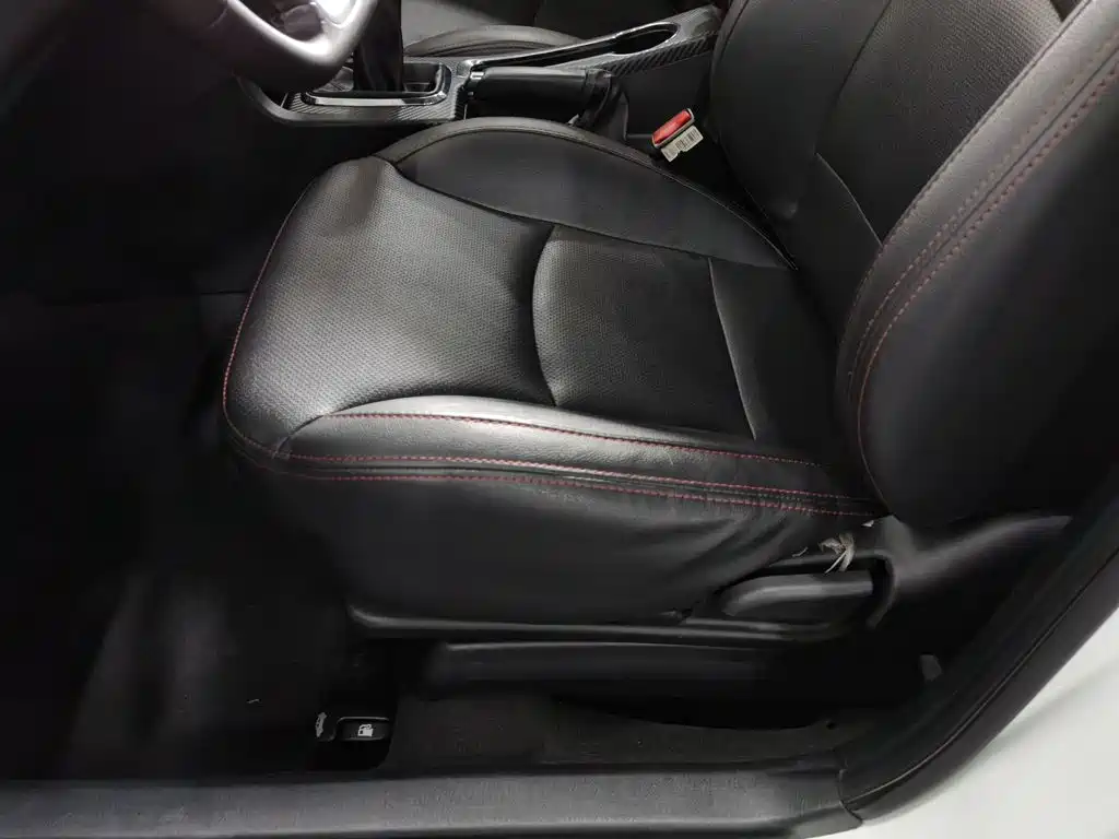 Фото 20 - Geely Vision