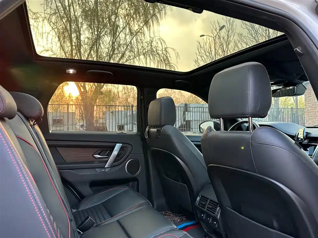Land Rover Discovery Sport 2020 249PS R-Dynamic Performance Tech 7-seater фото 20