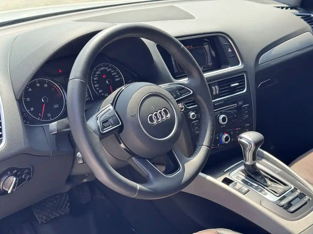 Audi Q5 2018 2018 Collector's Edition 40 TFSI Progressive