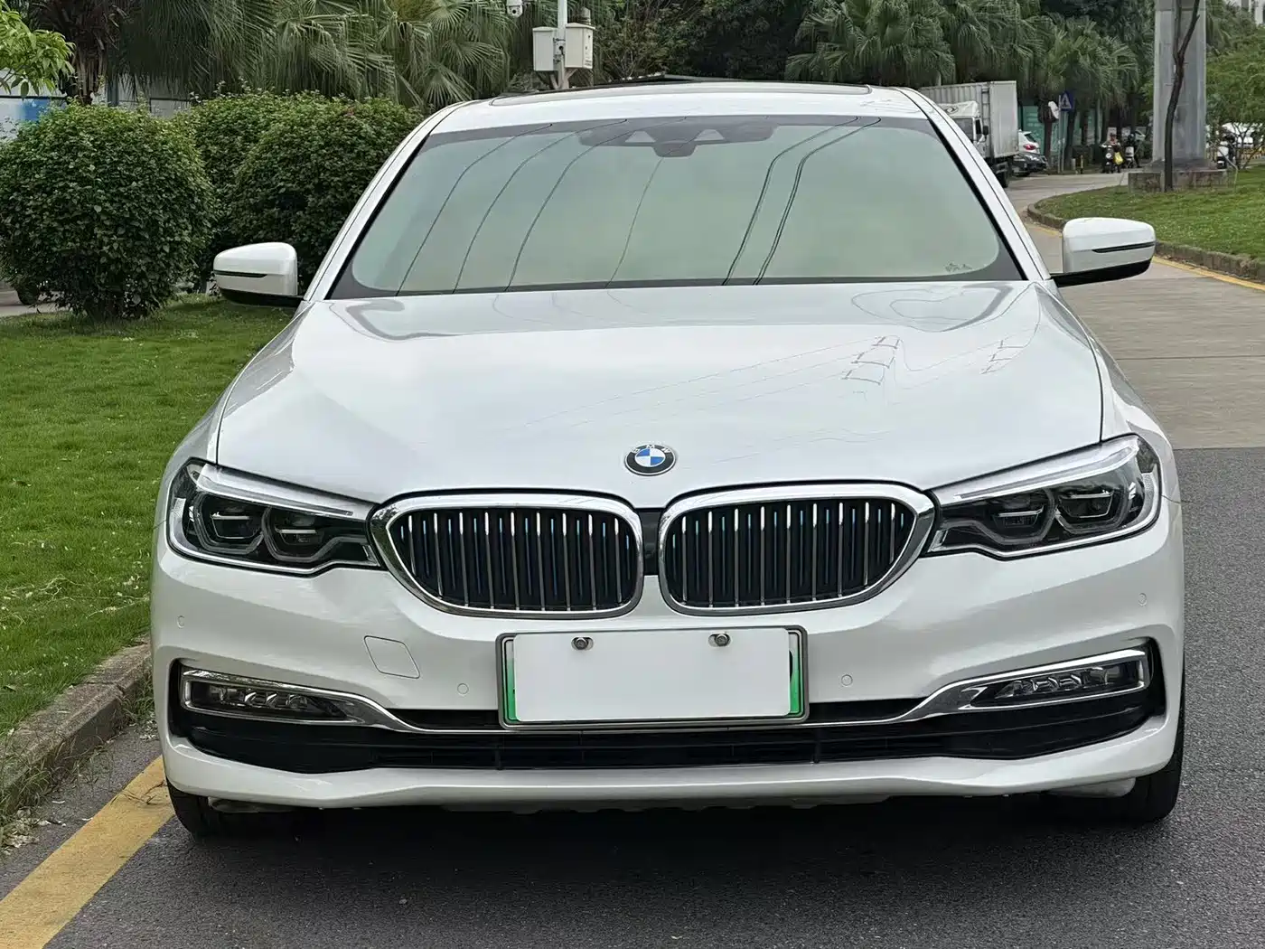 BMW 5 SERIES NEW ENERGY