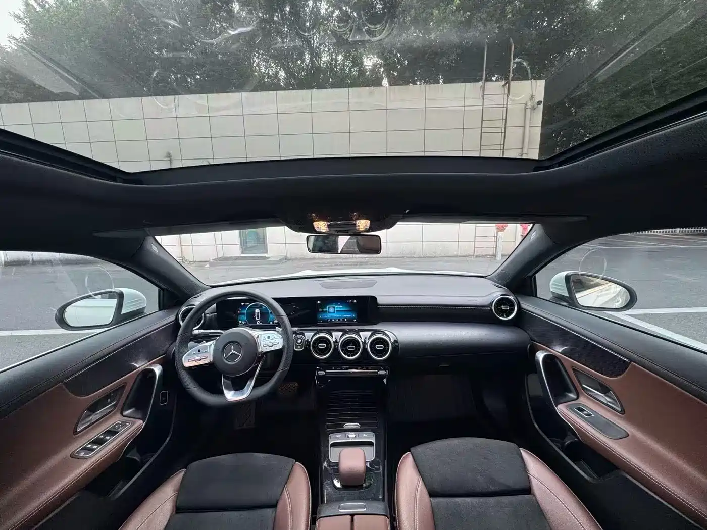 Mercedes-Benz A-Class 2019 A 180 L Sport Sedan фото 7