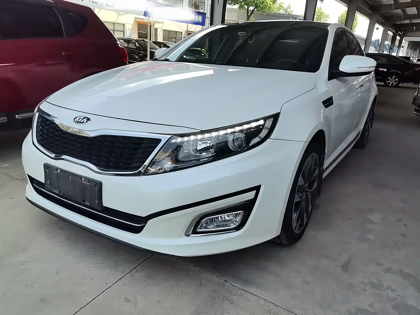 Kia K5 2015 2015 2.0L Automatic GLS