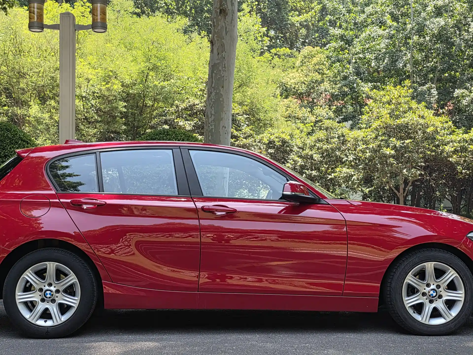 صورة 5 - BMW 1 Series (Import)