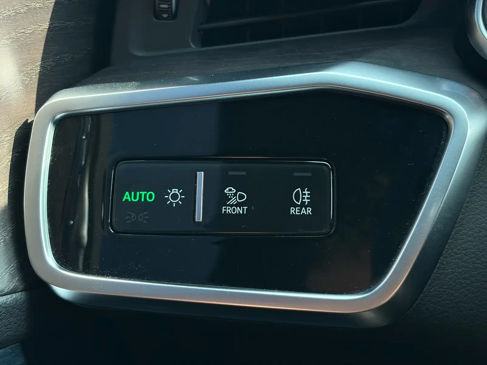 Фото 16 - Audi A6L
