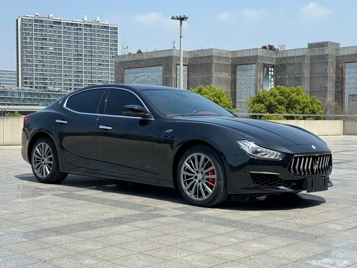 MASERATI GHIBLI