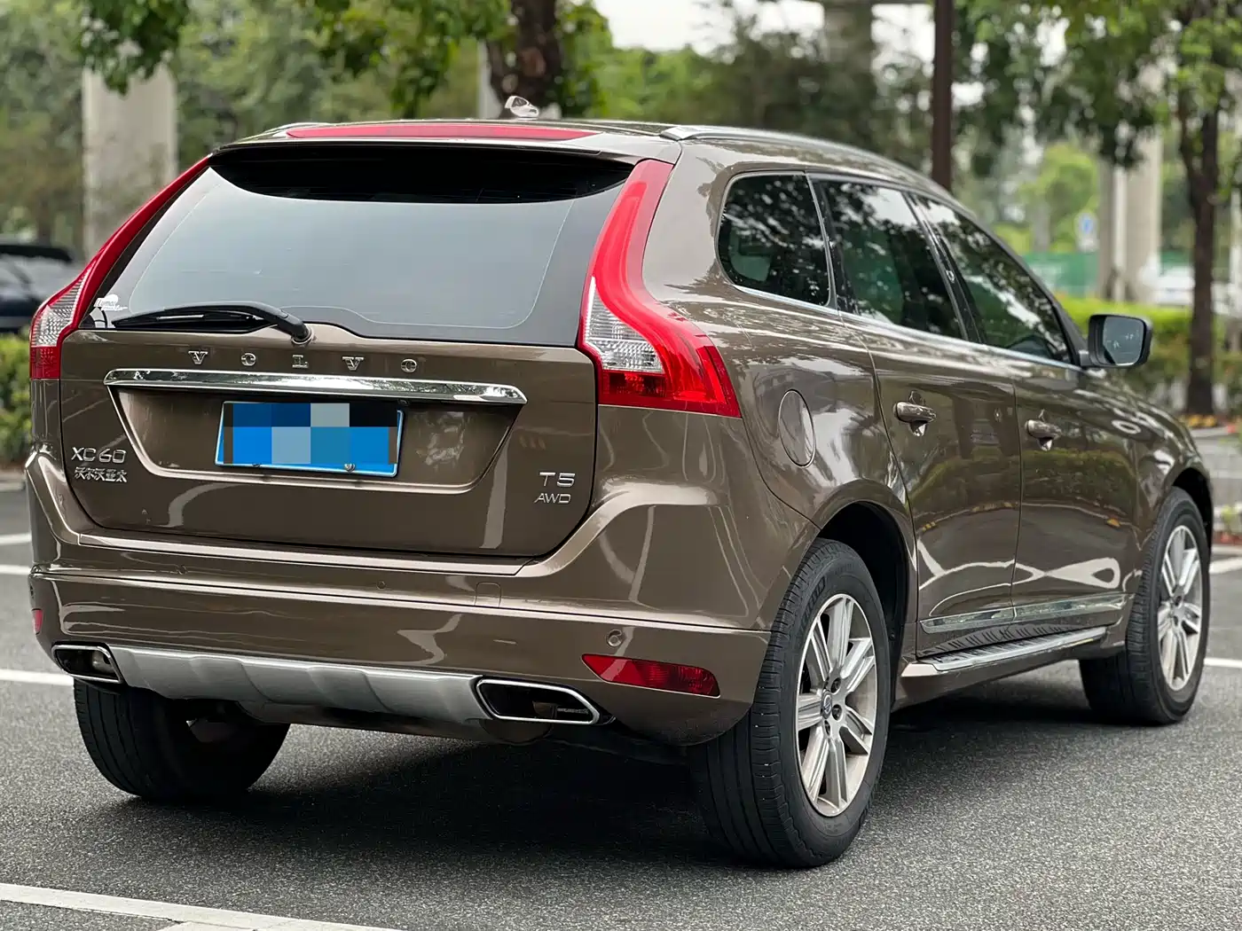 VOLVO XC60
