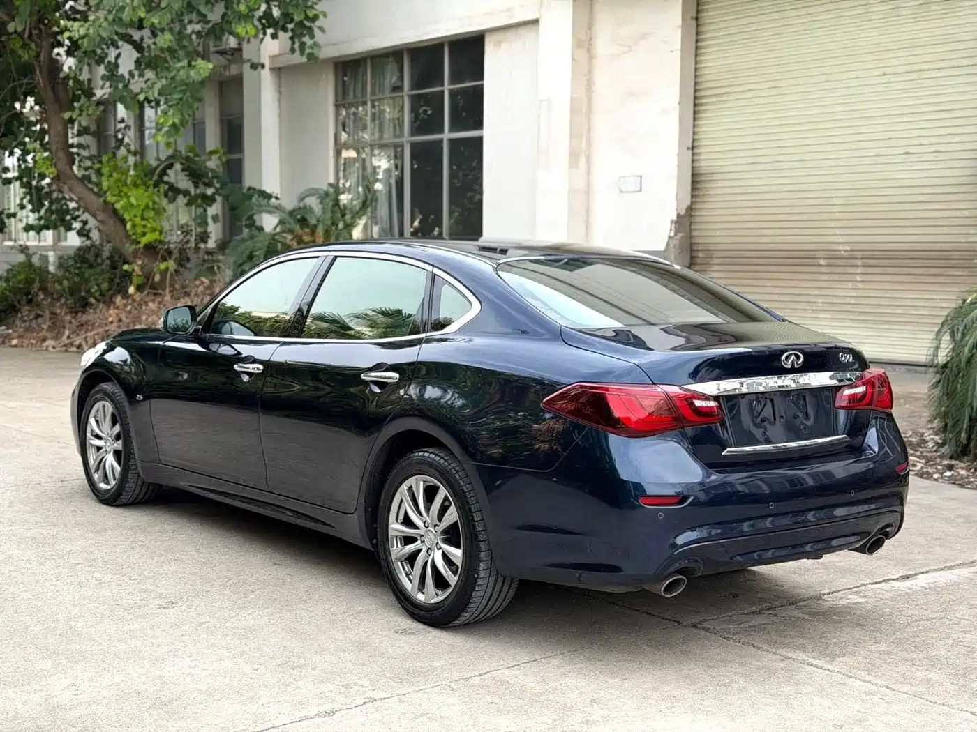 Infiniti Q70 2017 2017 Q70L 2.5L Elite Edition