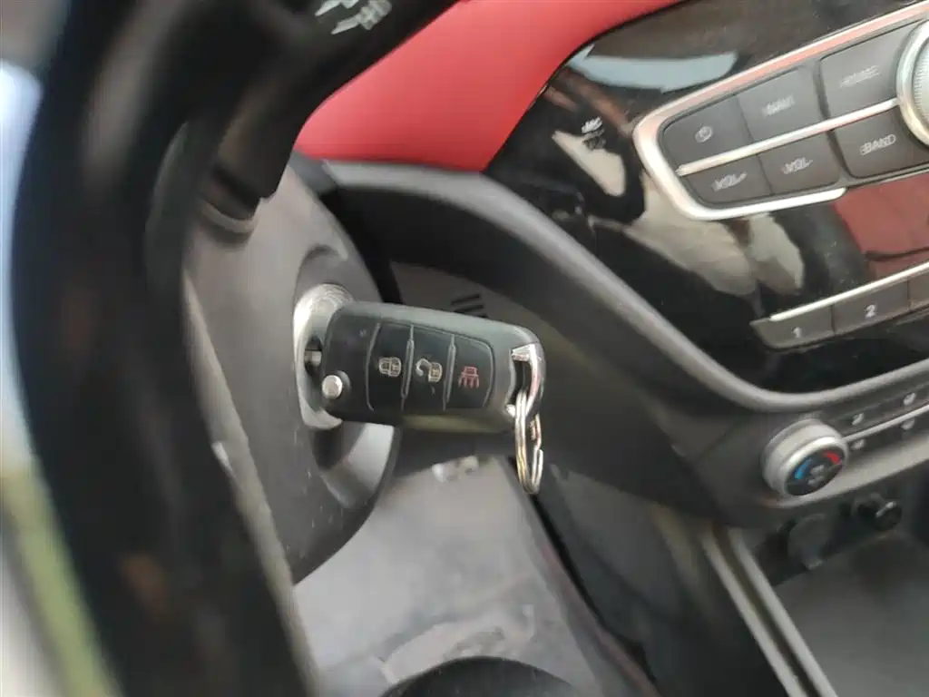 Haval H1 2016 Facelift Blue Label 1.5L AMT Luxury фото 9