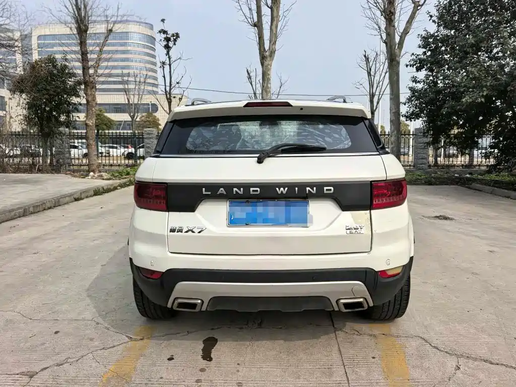 Landwind X7 2017 2016 2.0T Panorama Luxury