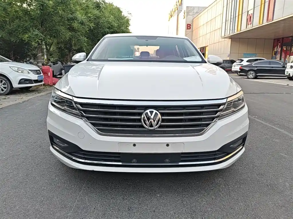 Volkswagen Lavida 2018 280TSI DSG Comfort Edition China V фото 3