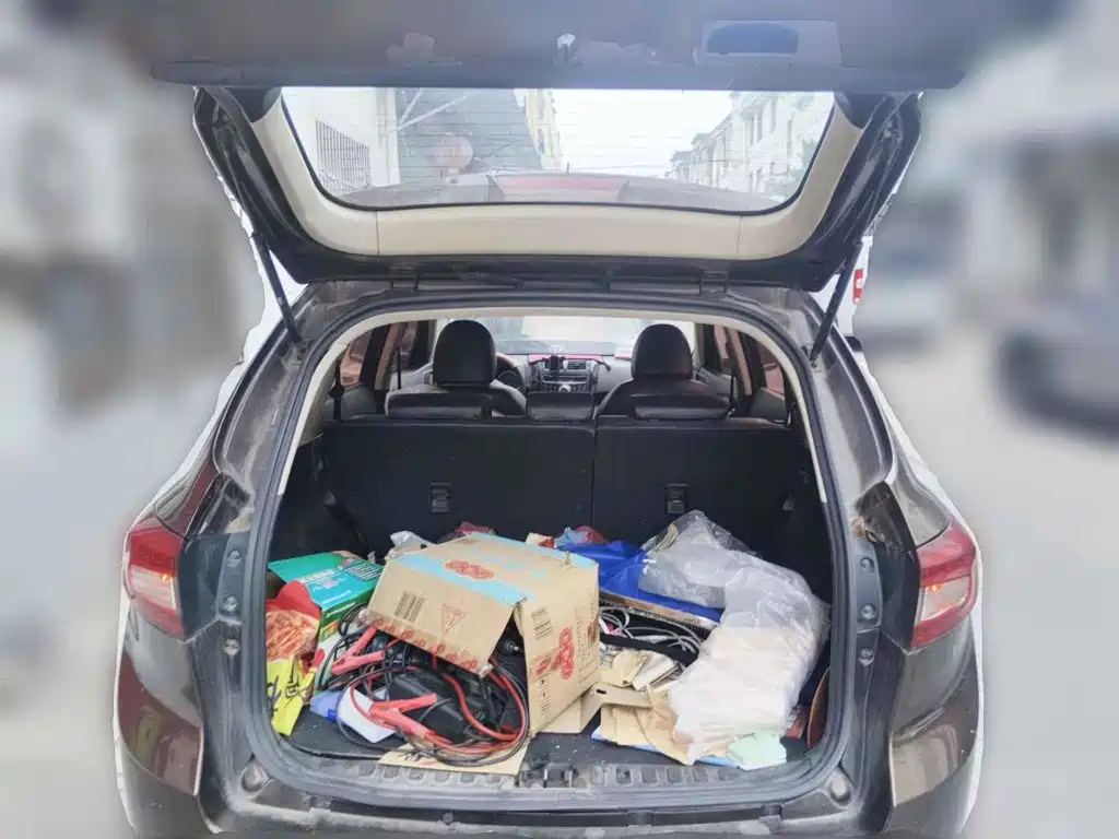 Landwind X5 2013 2013 Model 2.0T Manual Leader Edition