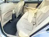 Фото 7 - Hyundai Elantra