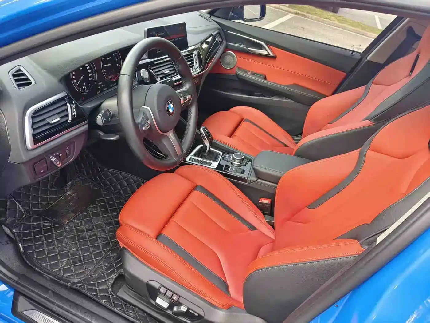 BMW 1-SERIES