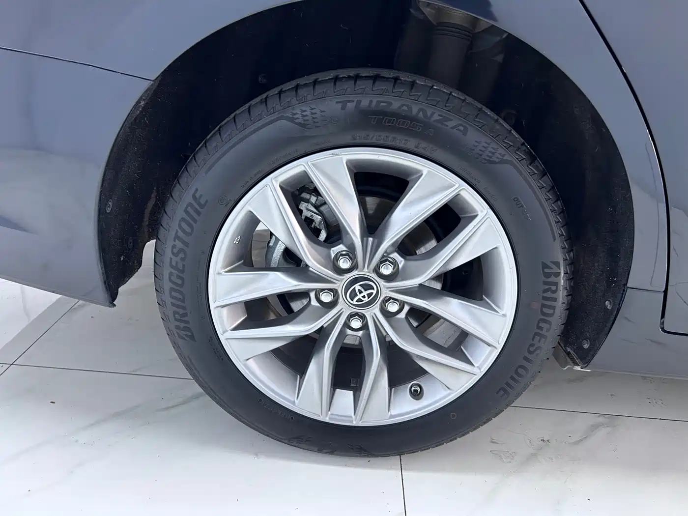Toyota Avalon 2021 2.5L Luxury Edition фото 24
