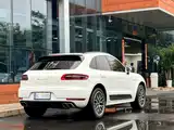 Photo 13 - Porsche Macan