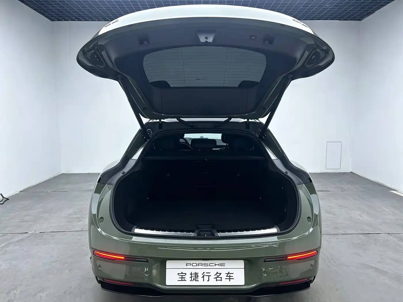 ZEEKR 007GT 2026