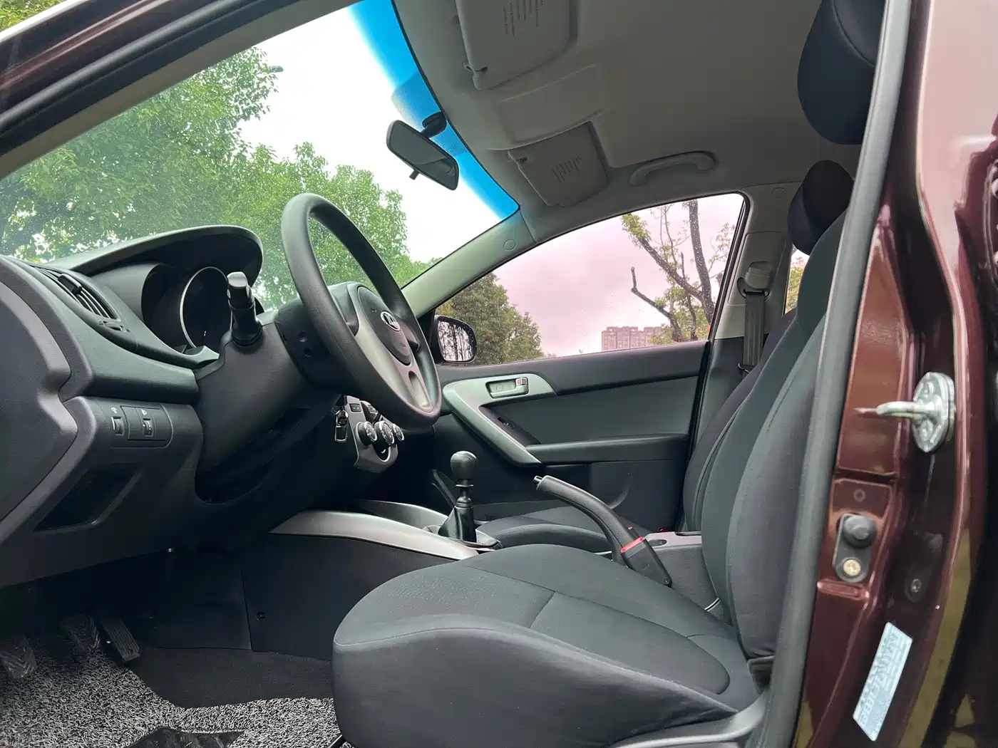 Kia Forte 2014 2014 1.6L MT GL