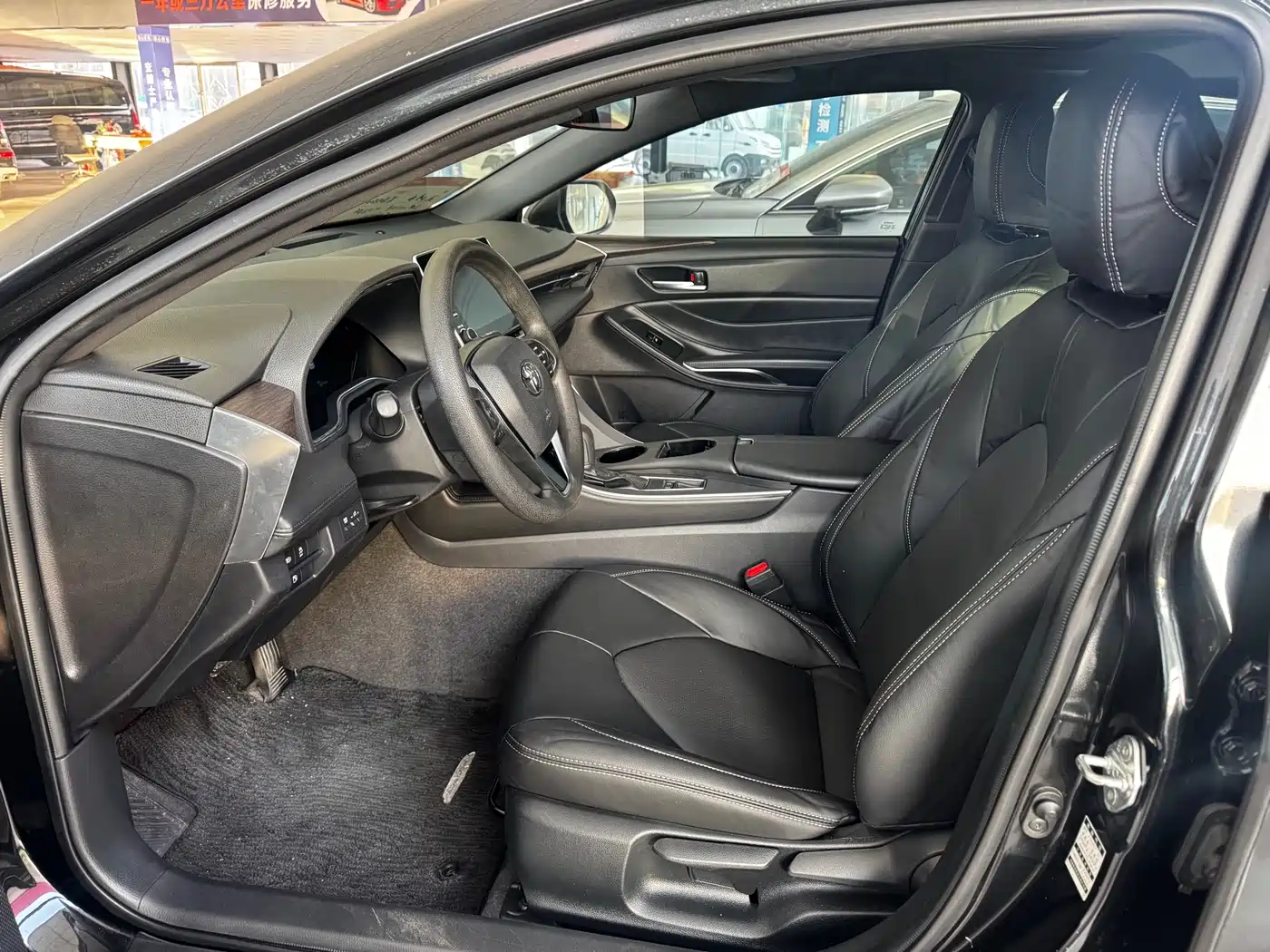 Toyota Avalon 2019 2.0L Progressive Edition (China VI) фото 7