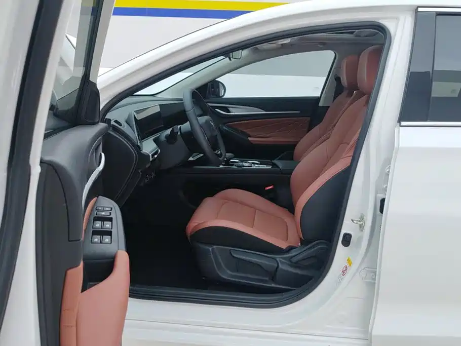 Changan Eado 2025 2025 PLUS 1.4T DCT High Performance