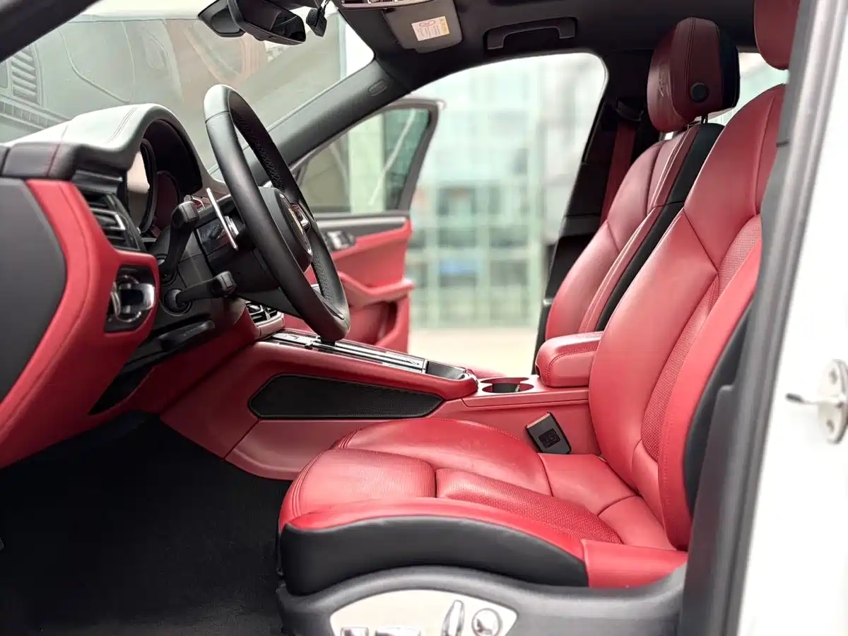 Porsche Macan 2022 Macan 2.0T фото 4