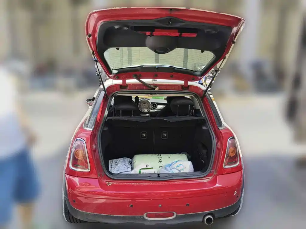 MINI MINI 2010 2010 1.6L COOPER Cheer