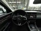 صورة 6 - Jaguar XFL