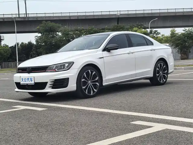  Volkswagen Lamando 2017 2.0T GTS