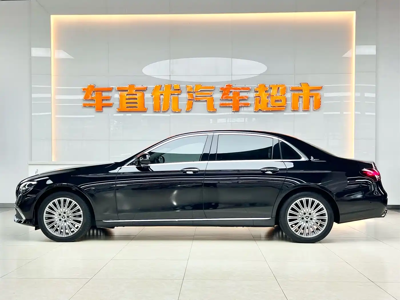 Mercedes-Benz E-Class 2023 E 300 L Luxury фото 4