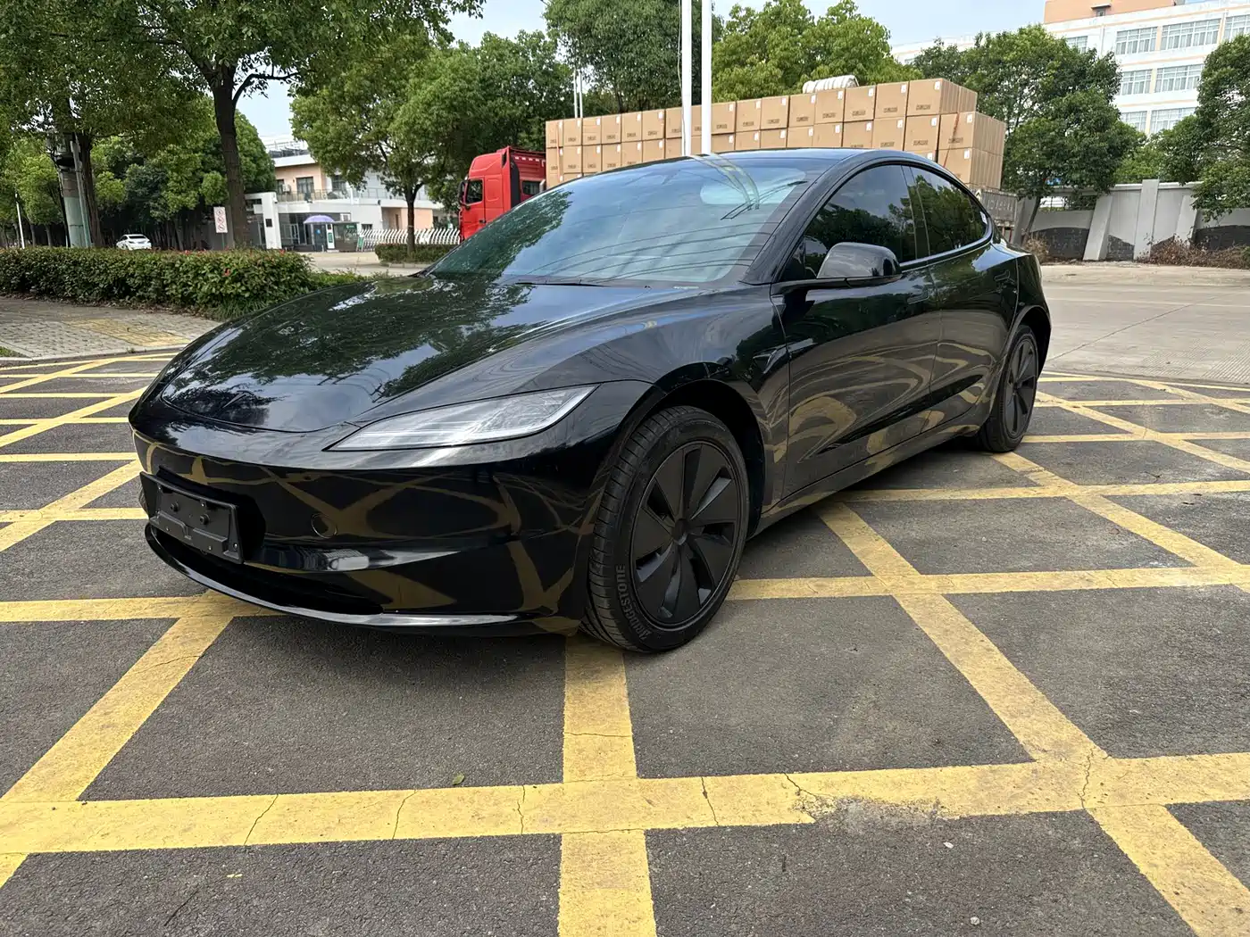 Tesla Model 3 2025 Model Year Facelift Rear-Wheel Drive