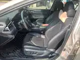 Фото 7 - Toyota Camry