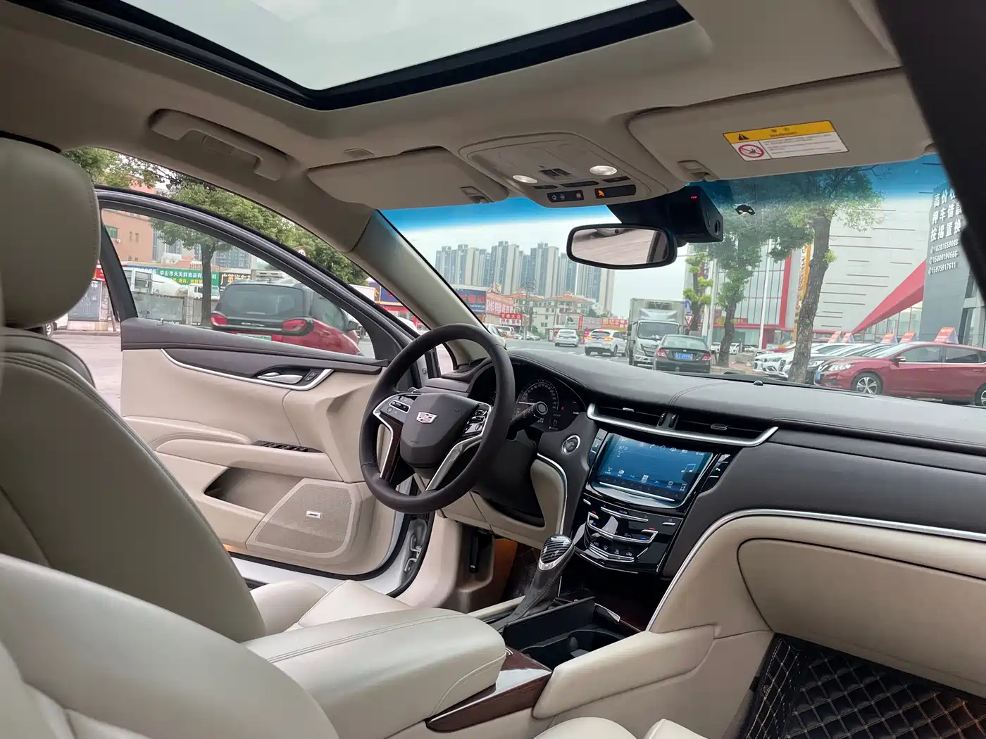 Cadillac XTS 2017 28T Technology фото 6