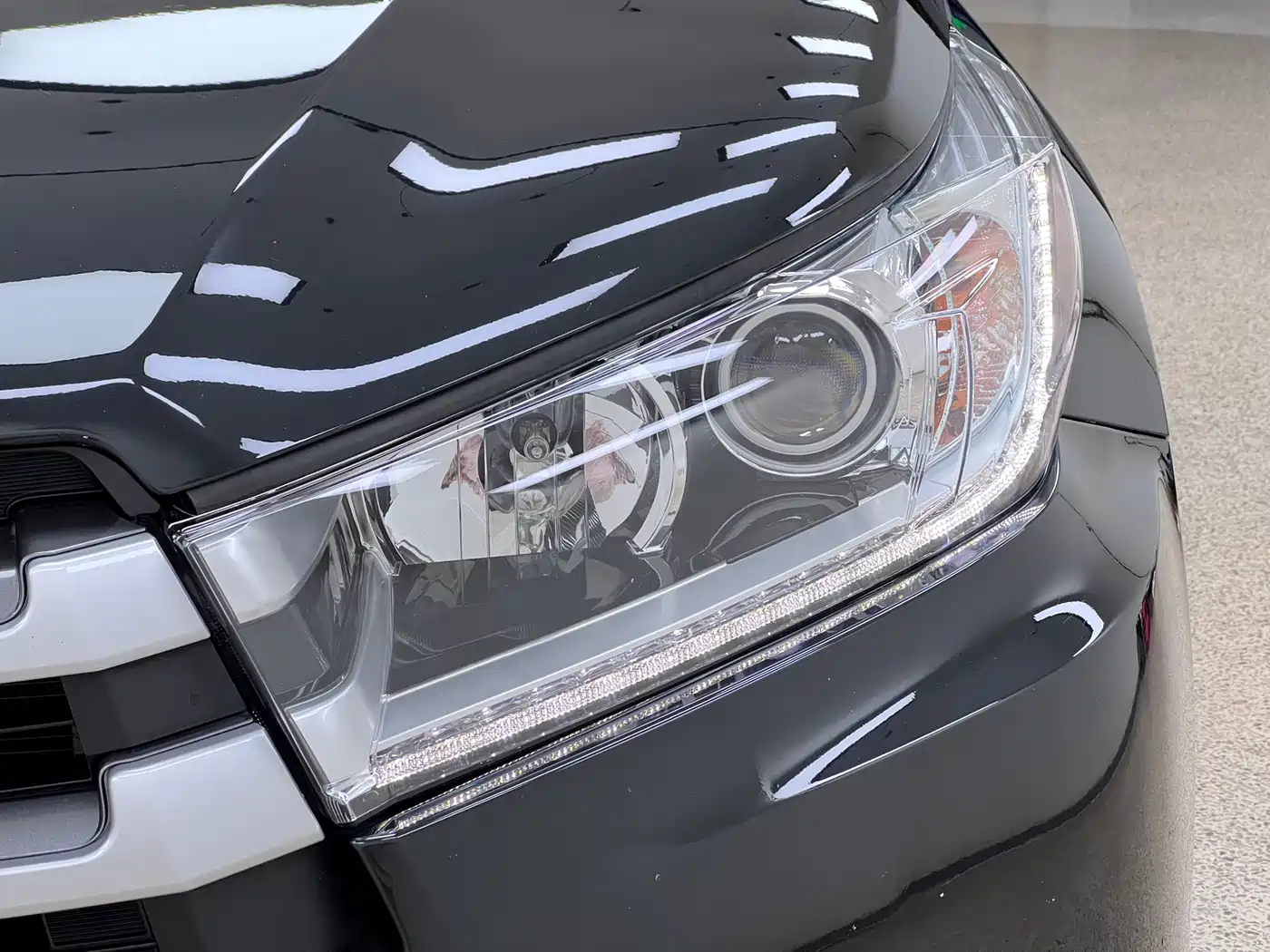 Toyota Highlander 2021 2.0T AWD Luxury 7-Seater фото 8