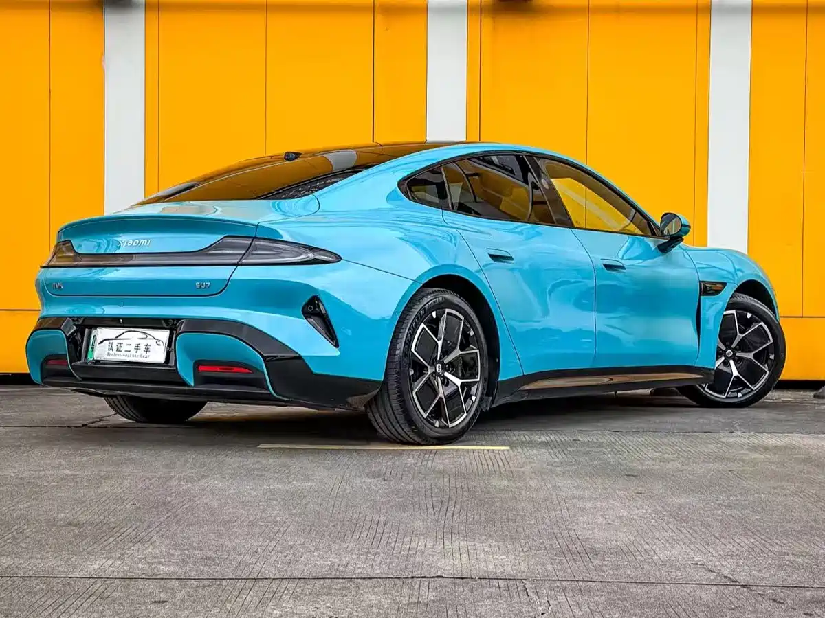 XIAOMI CAR XIAOMI SU7