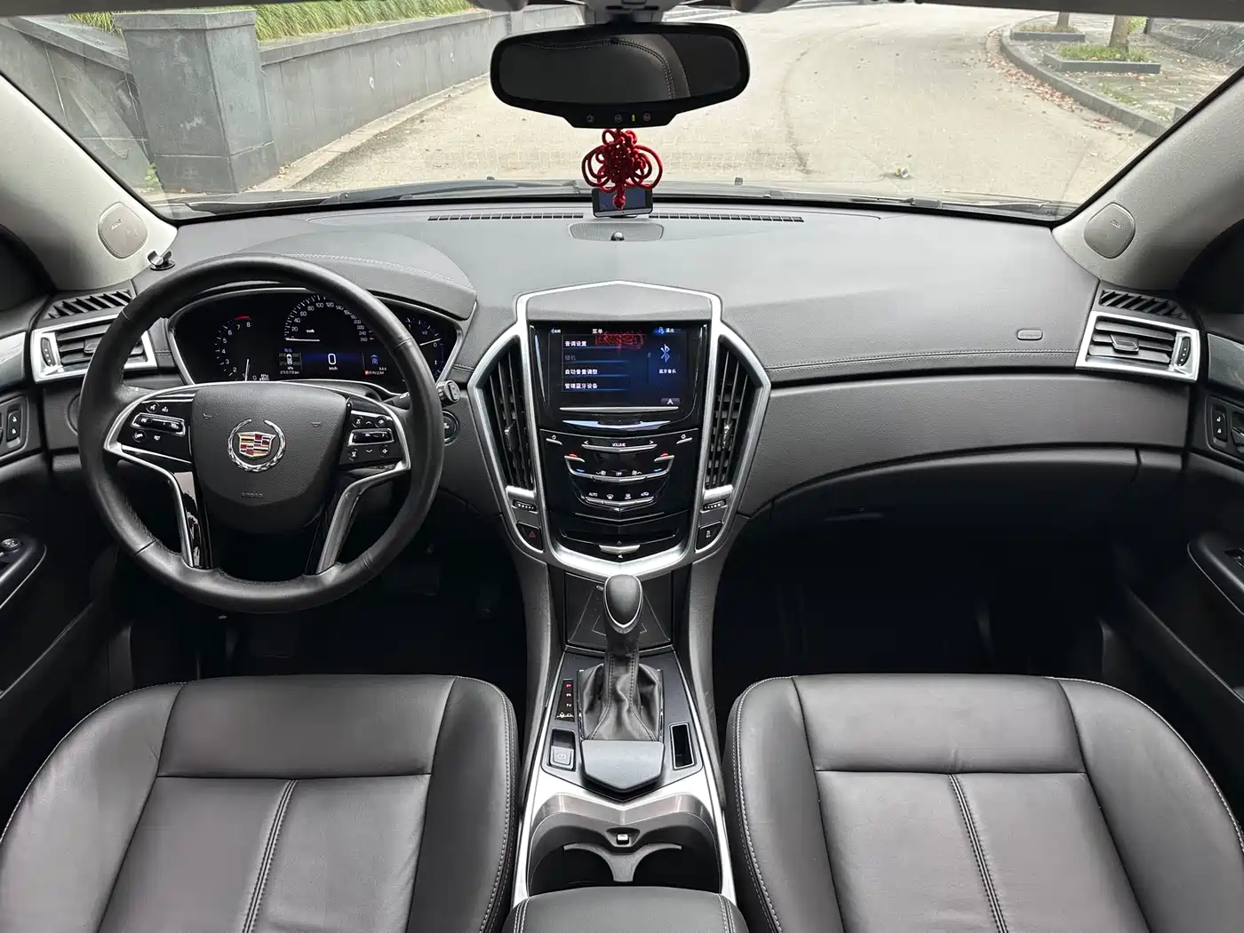 Photo 42 - Cadillac SRX