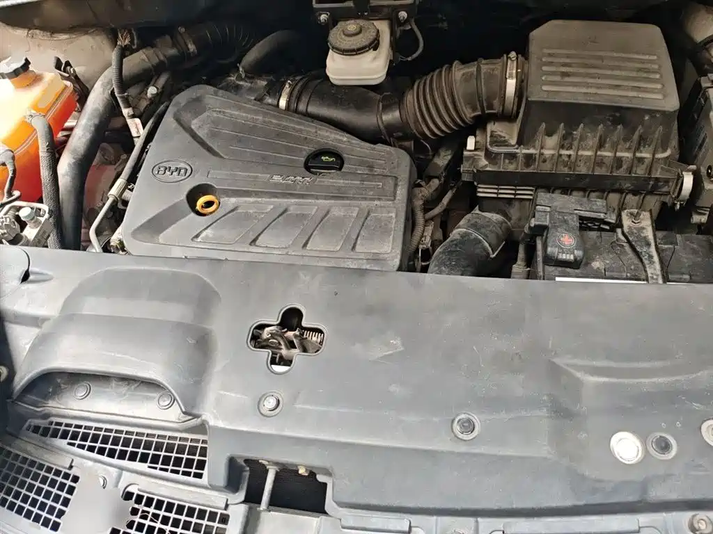 BYD S7 2017 2.0T Auto Luxury фото 11