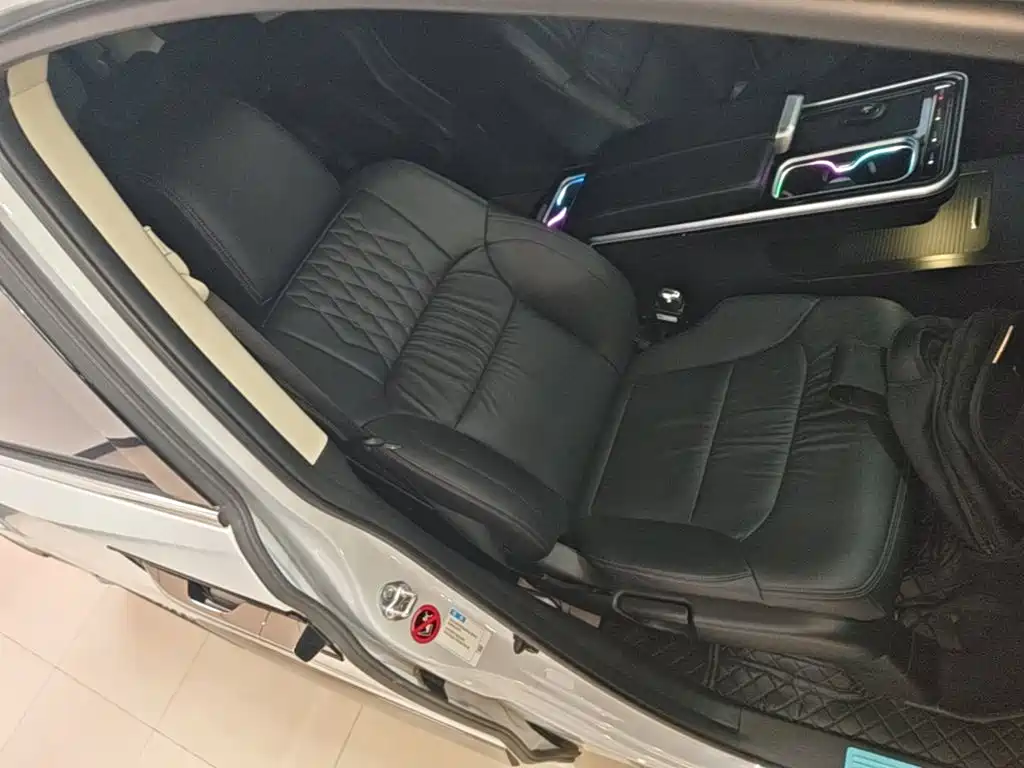 Honda Elysion 2025 2024 2.0L e:HEV Luxury Edition