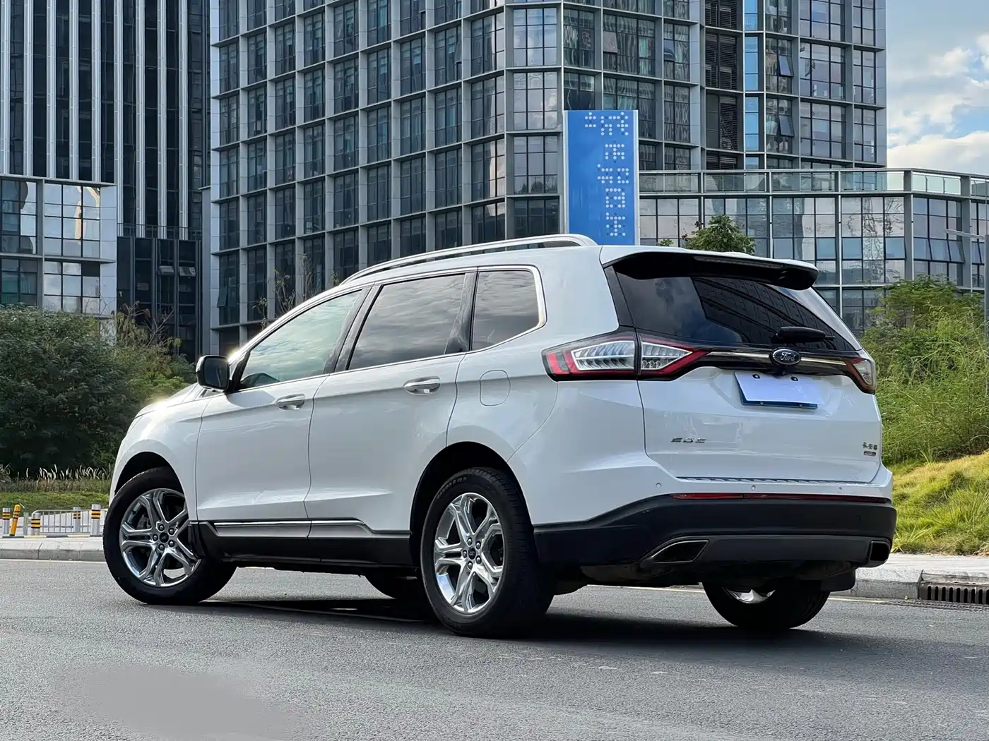 Ford Edge 2016 2015 2.0T GTDi 4WD Luxury