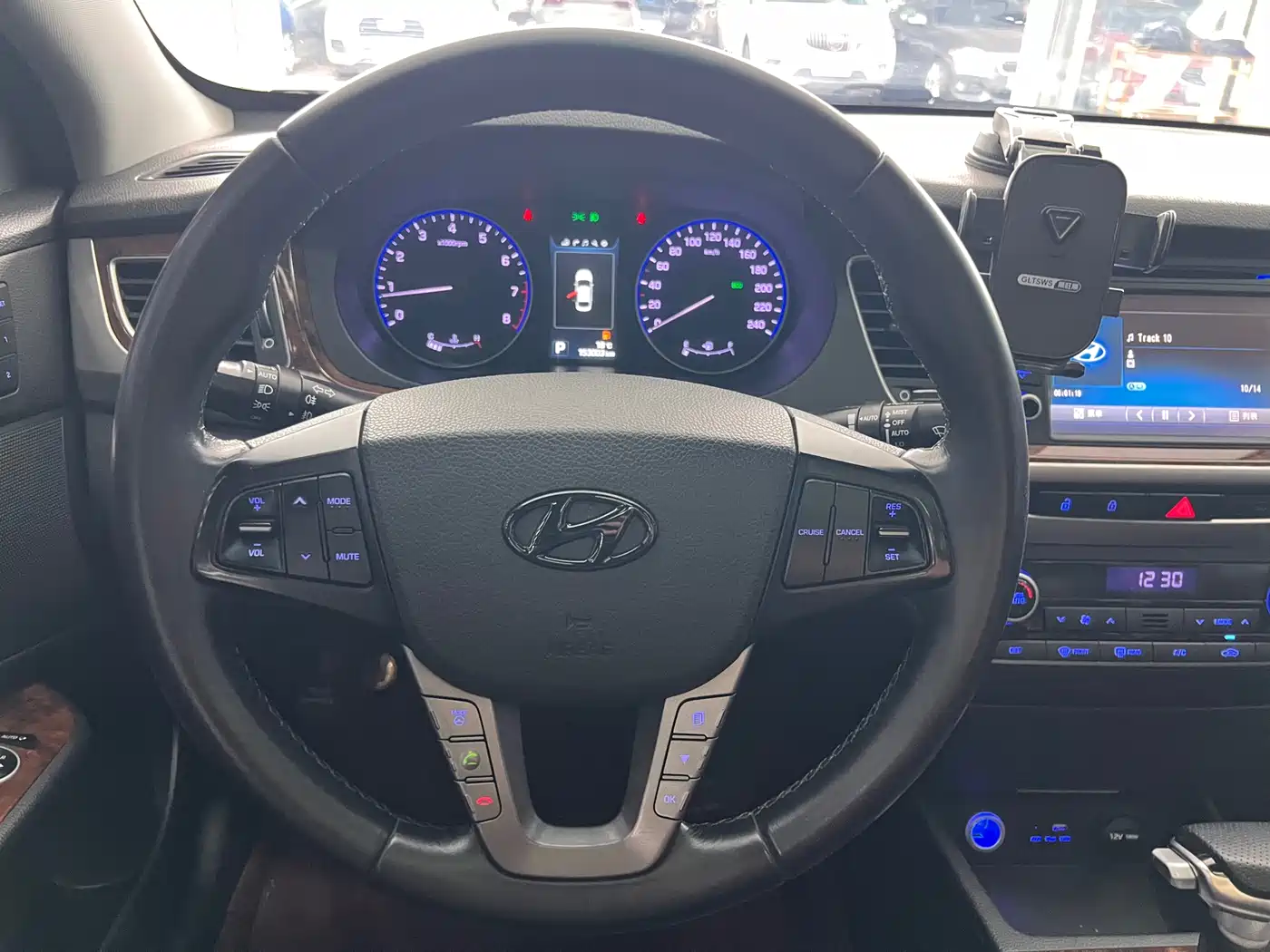 Hyundai Mistra 2014 2.0L Auto Flagship TOP фото 11