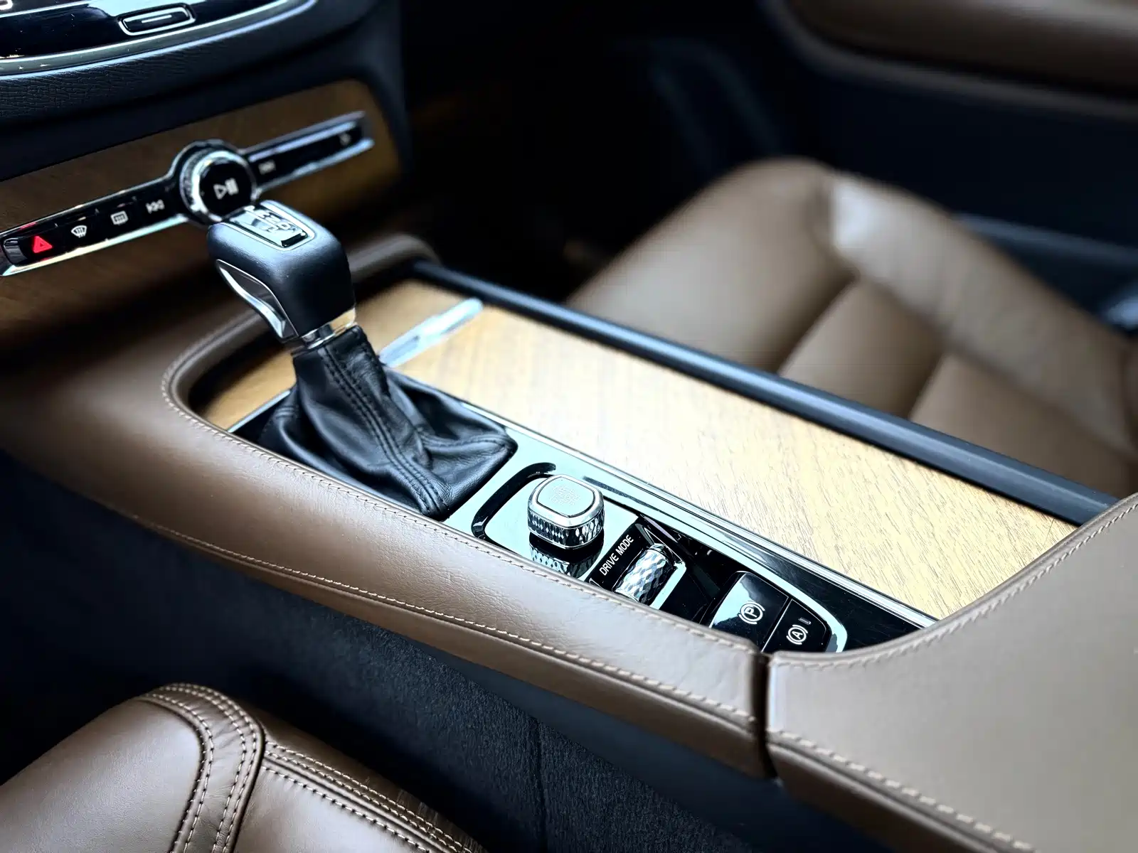 Photo 30 - Volvo XC90