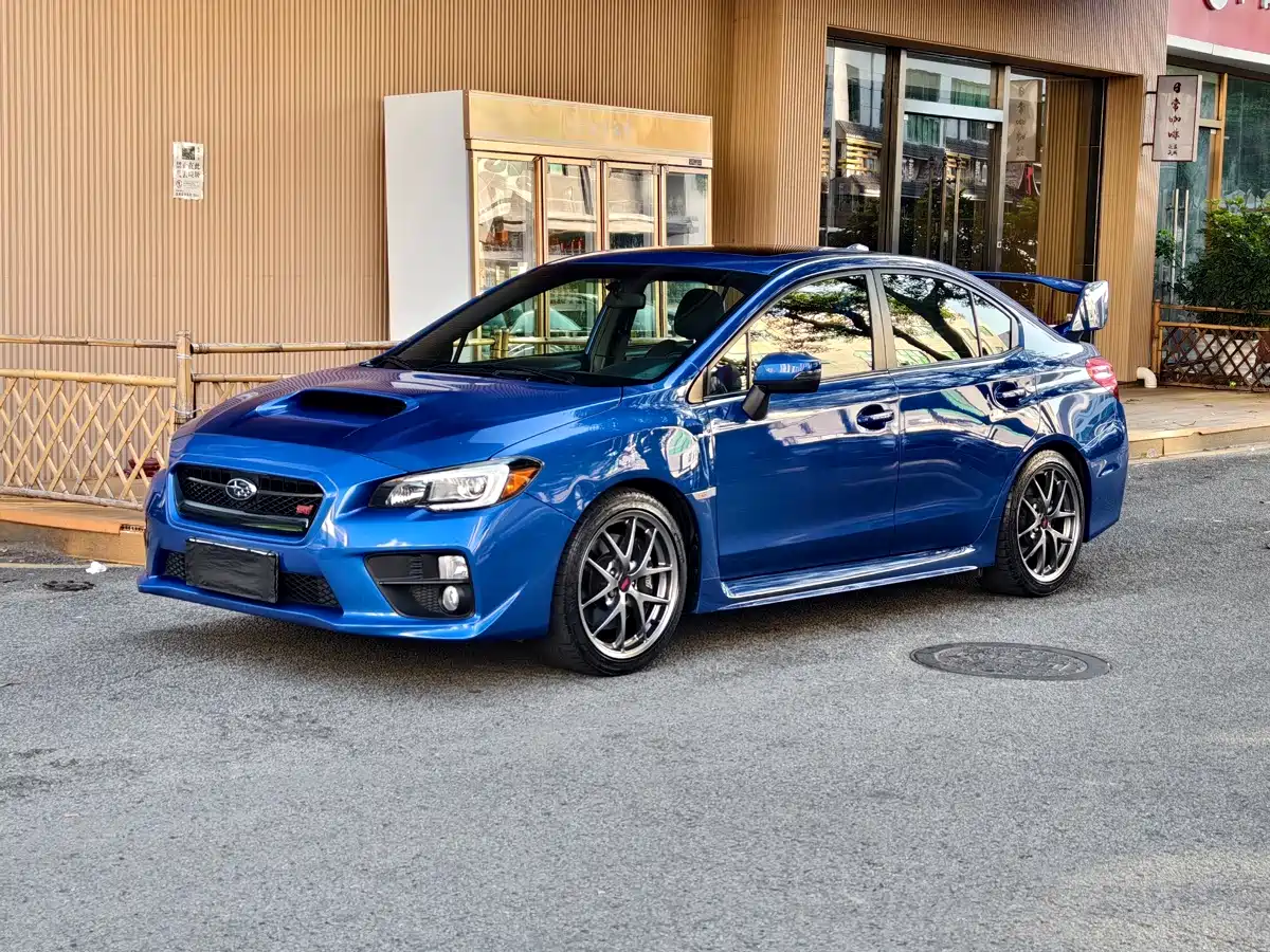 Фото 1 - Subaru WRX