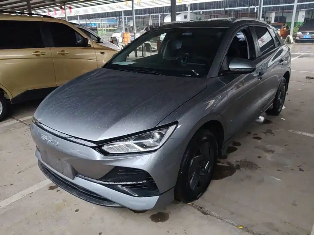 2023 BYD e2